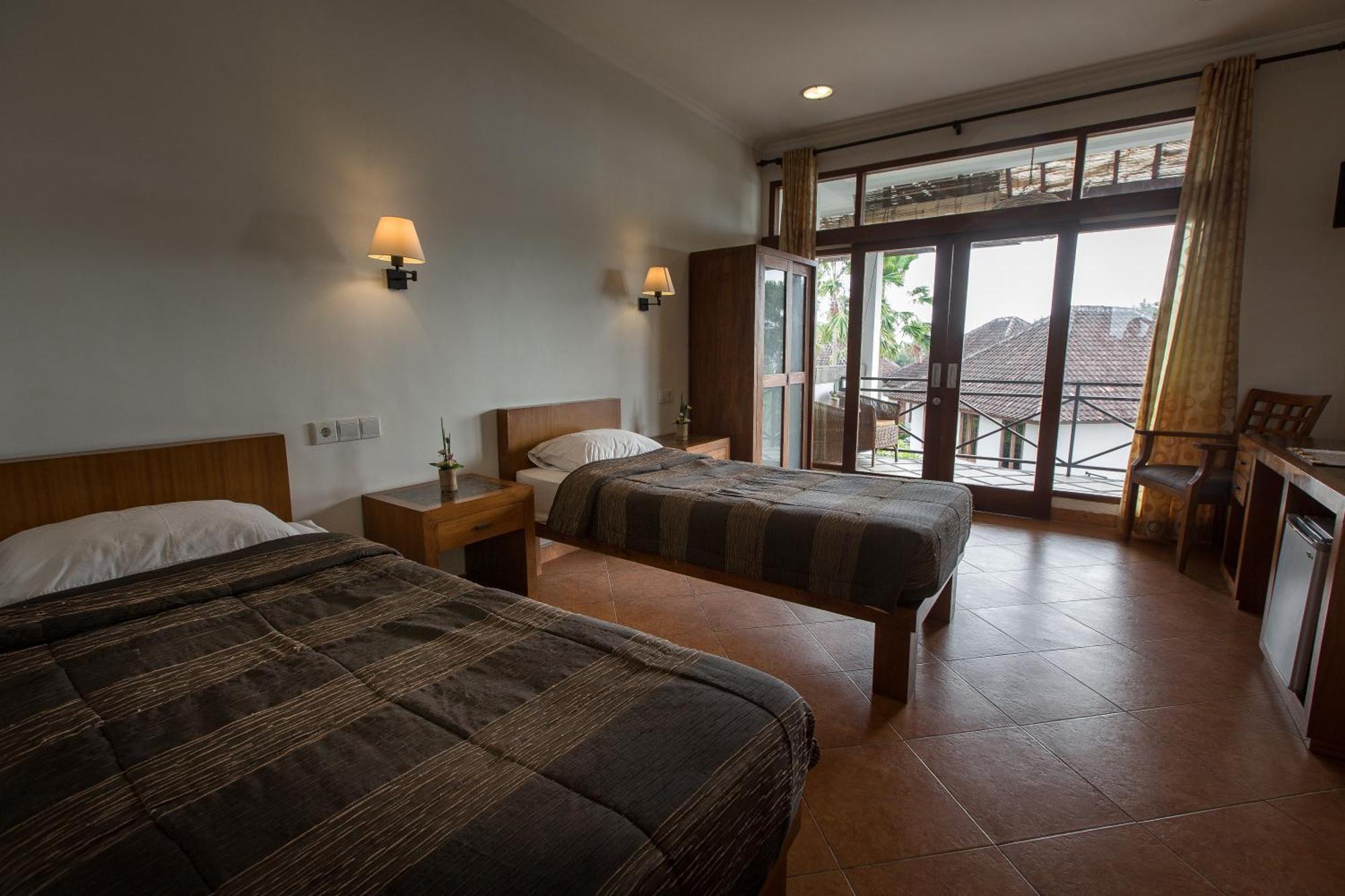 Ecosfera Hotel, Yoga & Spa Canggu Екстериор снимка