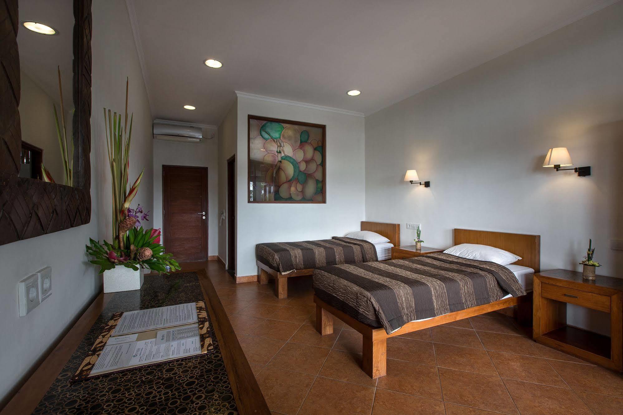 Ecosfera Hotel, Yoga & Spa Canggu Екстериор снимка