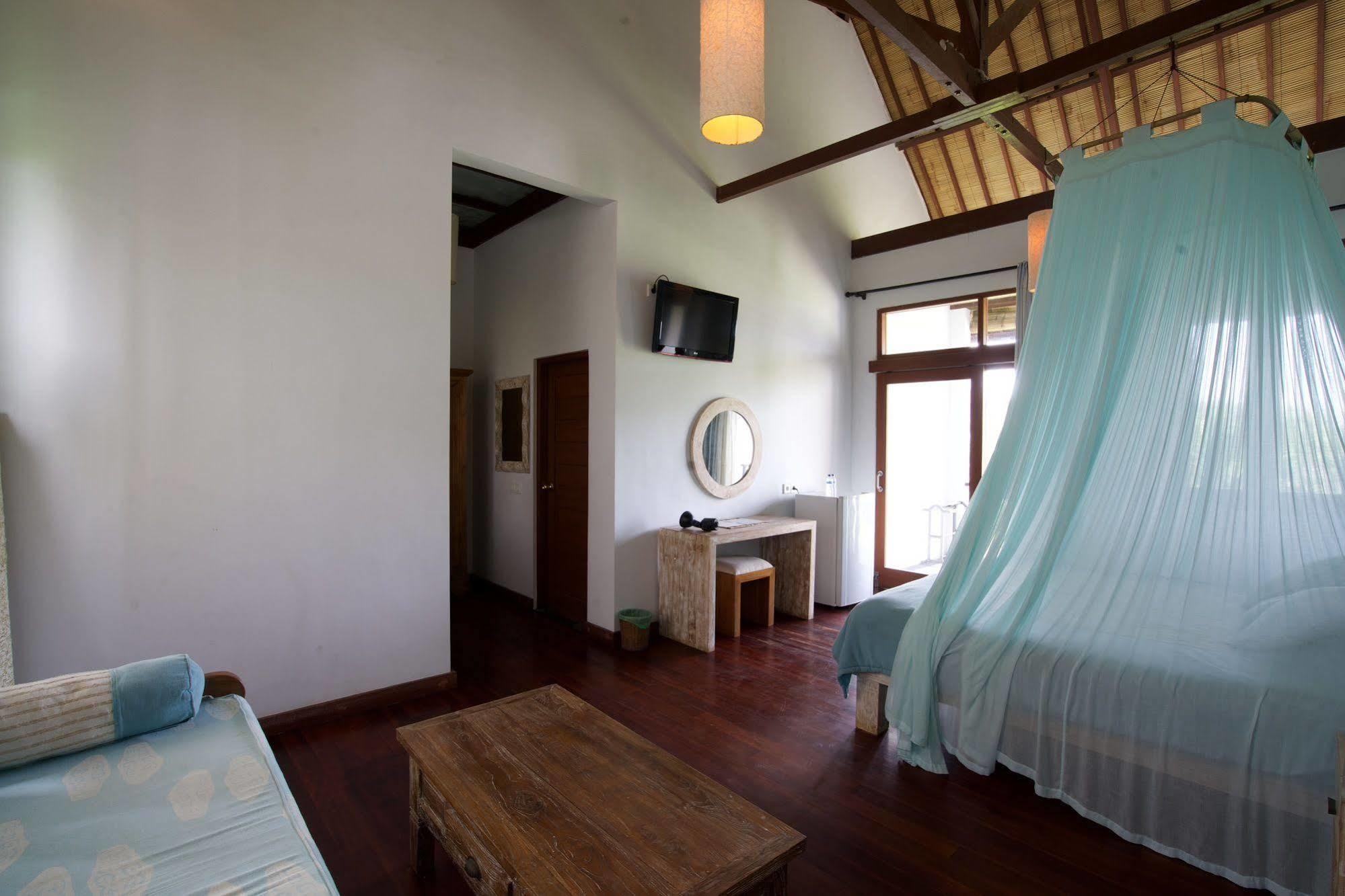 Ecosfera Hotel, Yoga & Spa Canggu Екстериор снимка